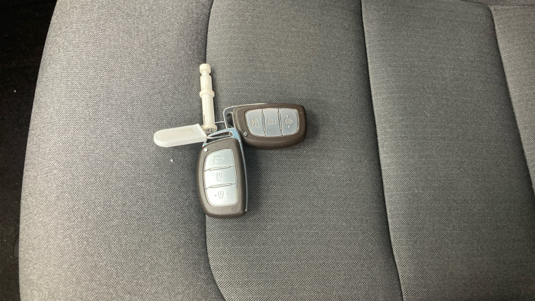 Hyundai IONIQ 1.6 GDi Hybrid Premium 5dr DCT Hybrid Hatchback